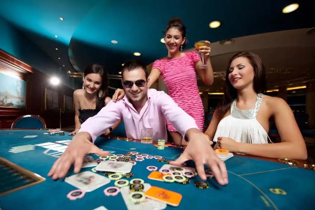 8mbet app
